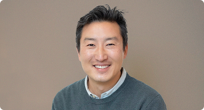 David Hwang _ headshot